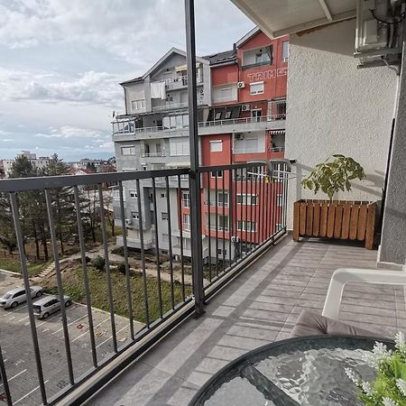 אוהריד Jana Apartment מראה חיצוני תמונה